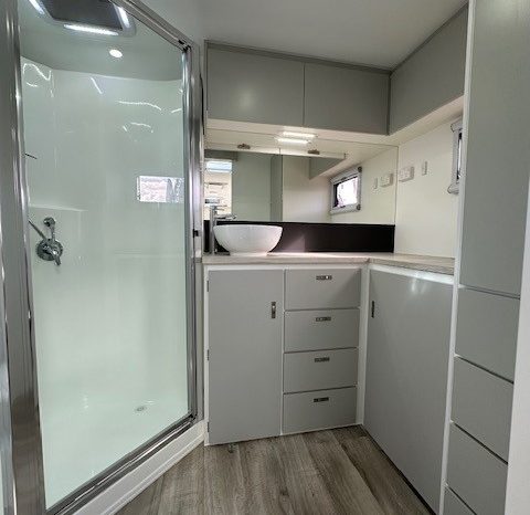 2025 Seascape Caravans 21’6″ Sunrunner 216-3 full