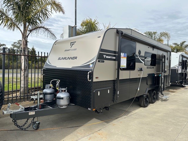 2025 Seascape Caravans 20’6″ Sunrunner 206-3
