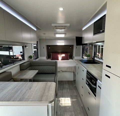 2025 Essential Caravans Ranger 21′ Design 5.2 Plus full