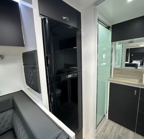 2025 Essential Caravans A-Class 19′ Design 2.1 Cafe full