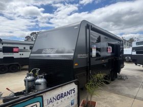 2025 Essential Caravans Cruiser 20’6″ Design 5.2 Cafe