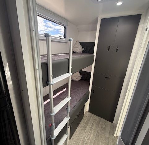 2025 Essential Caravans Ranger Semi Off Road 21’10” Family Design F2.6 full