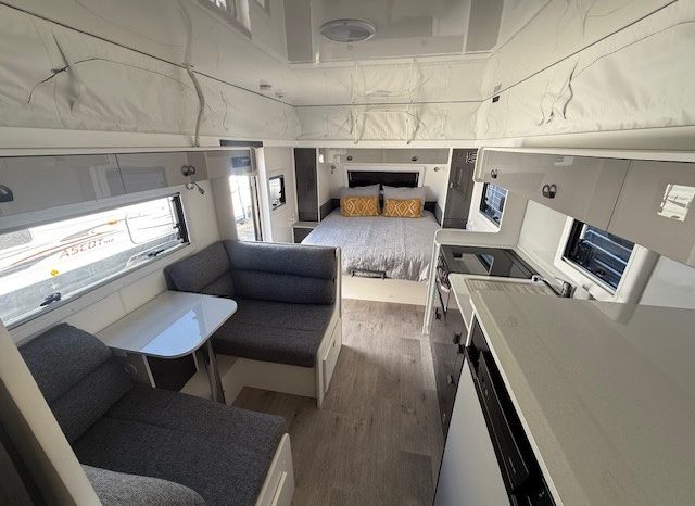 2021 New Age Manta Ray full