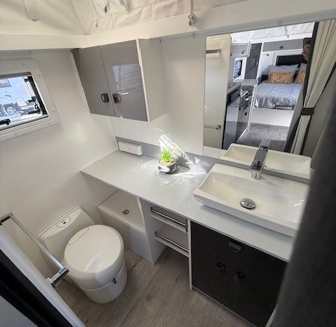 2021 New Age Manta Ray full