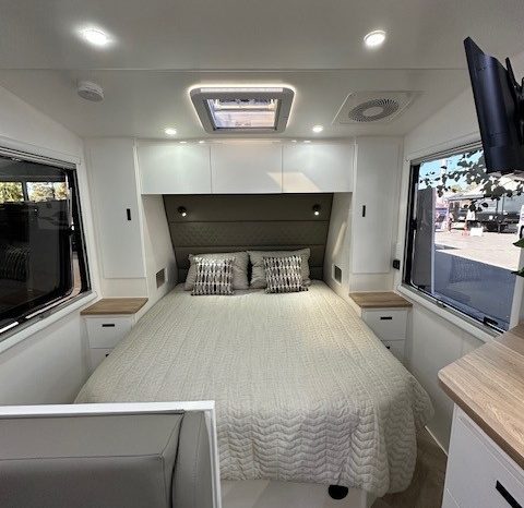 2026 Essential Caravans Outlander Off Road 21′ Design 210RD full