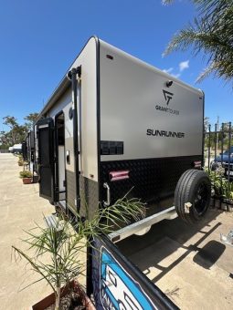 2026 Seascape Caravans 19’6″ Sunrunner Design 196-2 Cafe full