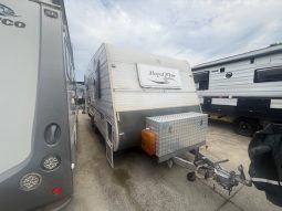 2012 Royal Flair 19′ Design Series full
