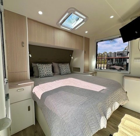 2026 Seascape Caravans Sunrunner 21’6″ Design 216-4 Cafe full