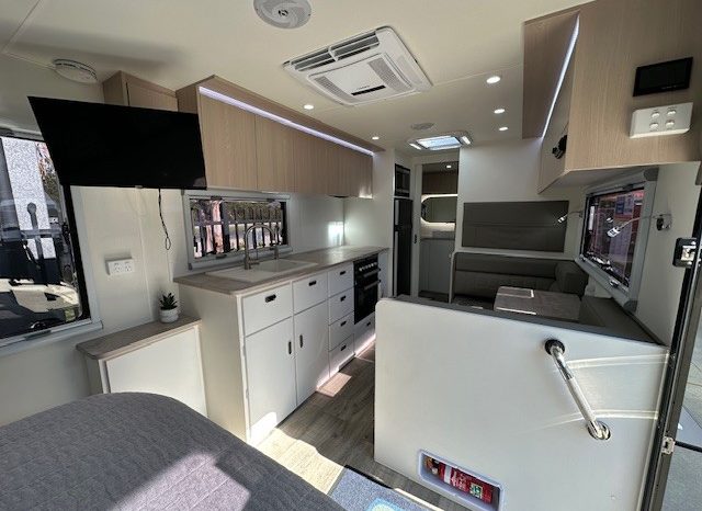 2026 Seascape Caravans Sunrunner 21’6″ Design 216-4 Cafe full