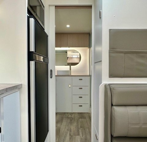 2026 Seascape Caravans Sunrunner 21’6″ Design 216-4 Cafe full