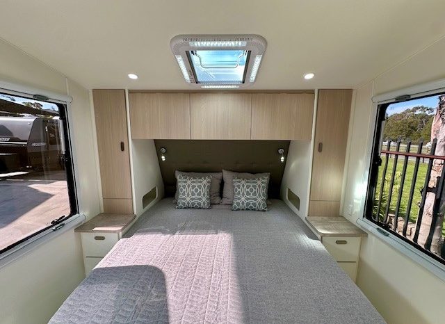 2026 Seascape Caravans Sunrunner 21’6″ Design 216-4 Cafe full