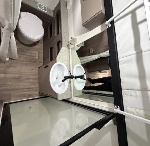 2024 Jayco 17′ Journey Outback full