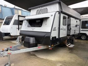 2024 Jayco 17′ Journey Outback