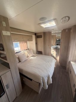 2017 Jayco Starcraft 22′ Slide Out full