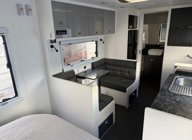 2021 Aura Allion full