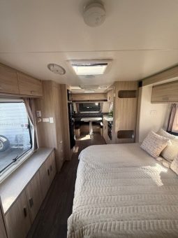 2017 Jayco Starcraft 22′ Slide Out full