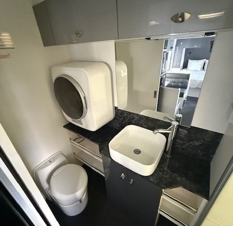 2021 Aura Allion full