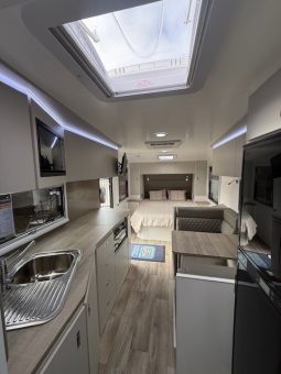 2026 Essential Caravans 21’8″ Ranger Semi Off Road Design 218M full