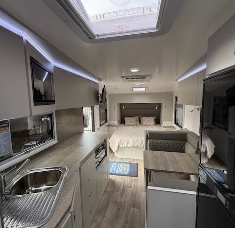 2026 Essential Caravans 21’8″ Ranger Semi Off Road Design 218M full