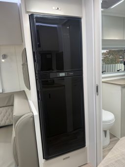 2026 Essential Caravans 21’8″ Ranger Semi Off Road Design 218M full