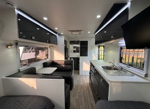 2021 Essential Caravans Cruiser 18’8″ Cafe & Single Beds full