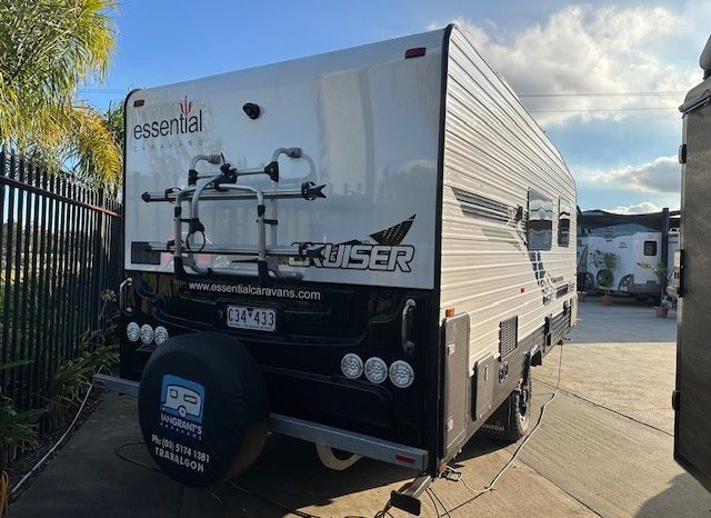 2021 Essential Caravans Cruiser 18’8″ Cafe & Single Beds full