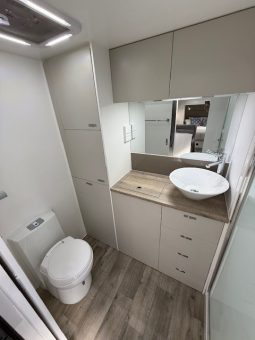 2026 Essential Caravans 21’6″ Cruiser Design 216R Cafe full