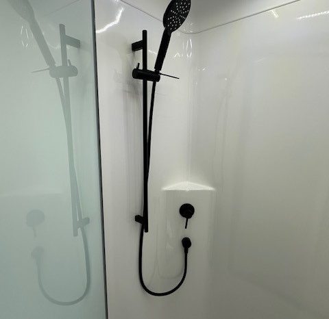 2026 Essential Caravans Cruiser 21′ Design 210RD Club Lounge full