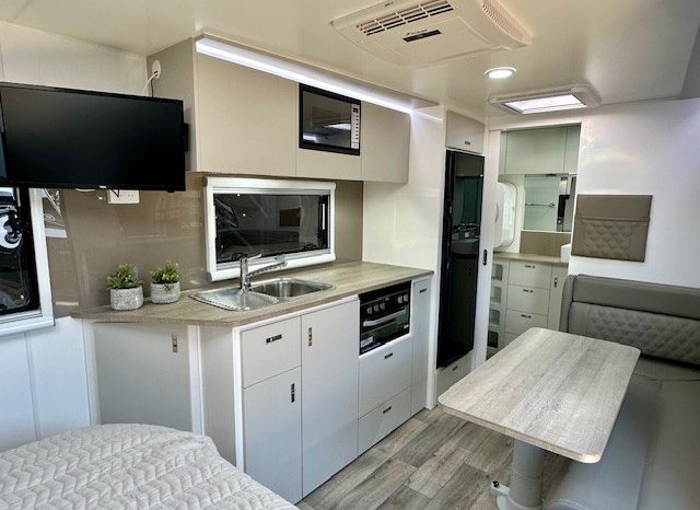 2026 Essential Caravans 17’4″ Ranger Semi Off Road Design 174MD-1 L-shape full