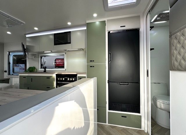 2026 Essential Caravans Cruiser 21′ Design 210RD Club Lounge full