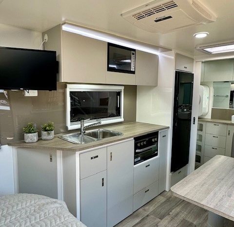 2026 Essential Caravans 17’4″ Ranger Semi Off Road Design 174MD-1 L-shape full