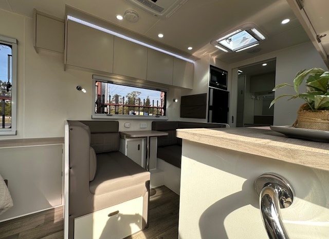 2026 Seascape Caravans Sunrunner 20′ Cafe full