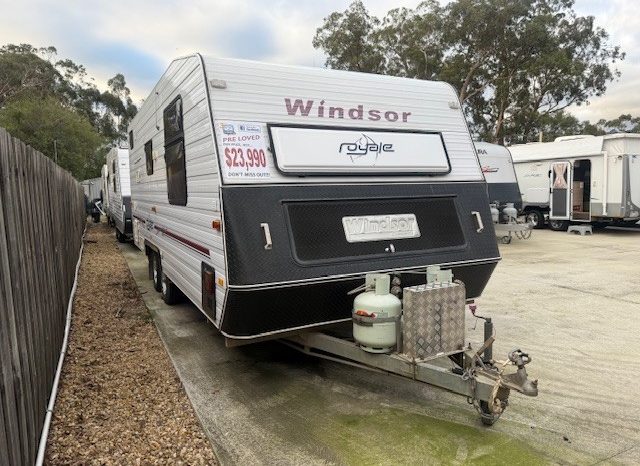 2006 Windsor Royale 21’6″ full