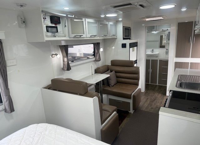 2016 Leader Palladium 21′ full
