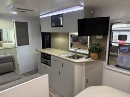 2026 Essential Caravans 18’6″ Ranger Semi Off Road 186R-1 Cafe full