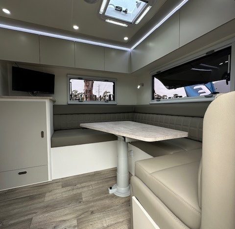 2026 Seascape Caravans 22′ Sunrunner Touring 22FF Club full