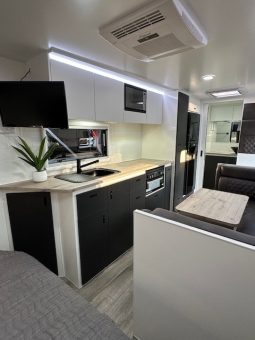 2026 Essential Caravans 21′ Ranger Semi Off Road Design 210RD full