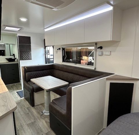 2026 Essential Caravans 21′ Ranger Semi Off Road Design 210RD full