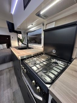 2026 Essential Caravans 21′ Ranger Semi Off Road Design 210RD full