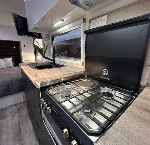 2026 Essential Caravans 21′ Ranger Semi Off Road Design 210RD full