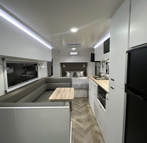 2026 Essential Caravans Ranger 20’6 Design 5.2 Club full
