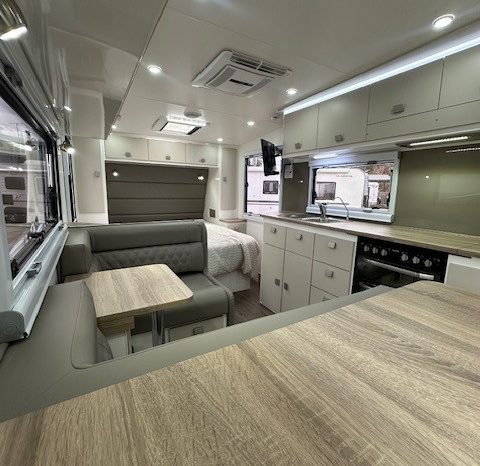 2023 Essential Caravans Cruiser 20’6 Design 5.2 Cafe full