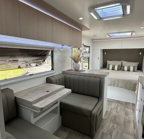 2026 Drive RV Alpha Edition 21’6″ Design 7 Cafe full