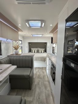 2026 Drive RV Alpha Edition 21’6″ Design 7 Cafe full