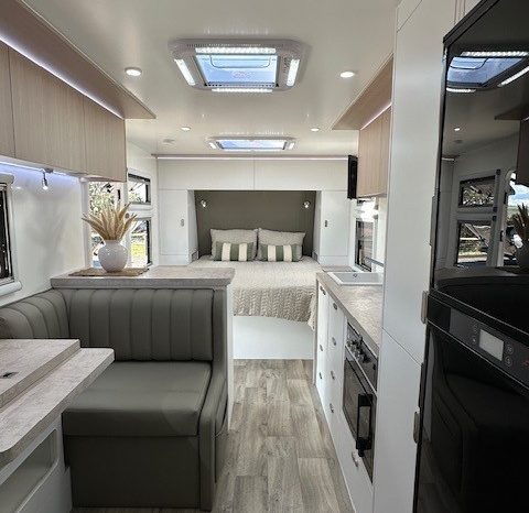 2026 Drive RV Alpha Edition 21’6″ Design 7 Cafe full