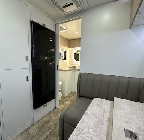 2026 Drive RV Alpha Edition 21’6″ Design 7 Cafe full