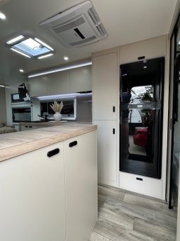 2026 Drive RV Alpha Edition 20’6″ Design 5 Cafe full
