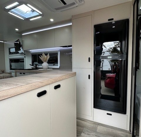 2026 Drive RV Alpha Edition 20’6″ Design 5 Cafe full