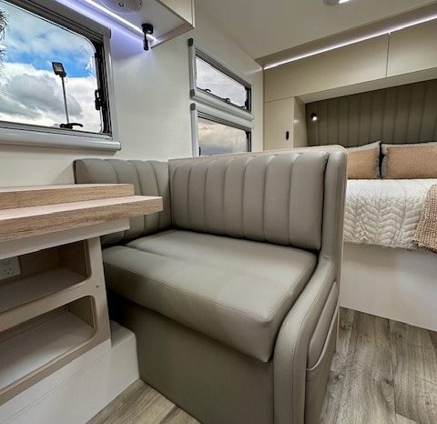 2026 Drive RV Alpha Edition 20’6″ Design 5 Cafe full