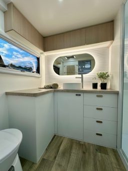 2026 Drive RV Alpha Edition 21’6″ Design 7 Cafe full